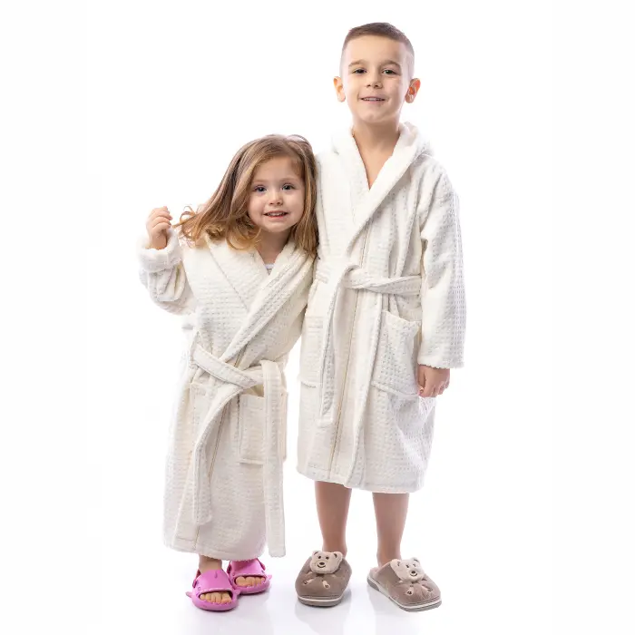Детски халат Елеганс - Крем - 2675 - Детски халат Елеганс - Крем - 2675