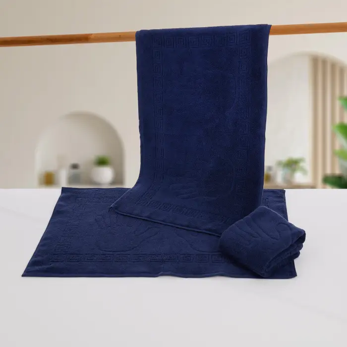 Хавлиена кърпа с мотив ръце - Тъмно синя - 3346 - Хавлиена кърпа с мотив ръце - Тъмно синя - 3346