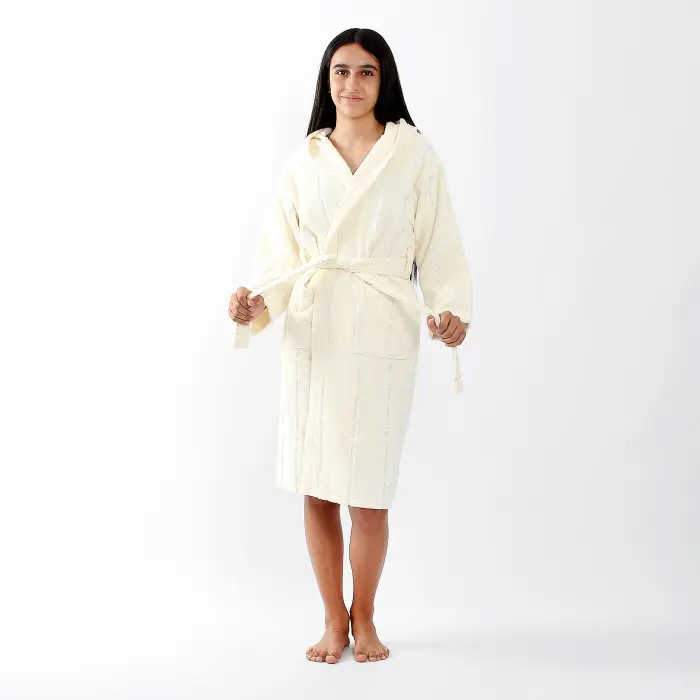 Юношески халат Нишка - крем - 1900 - Юношески халат Нишка - крем - 1900